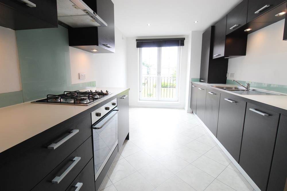 Flat Mackie Place in Westhill