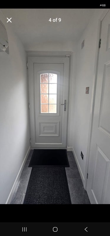 Flat Stonefield Close in Crawley