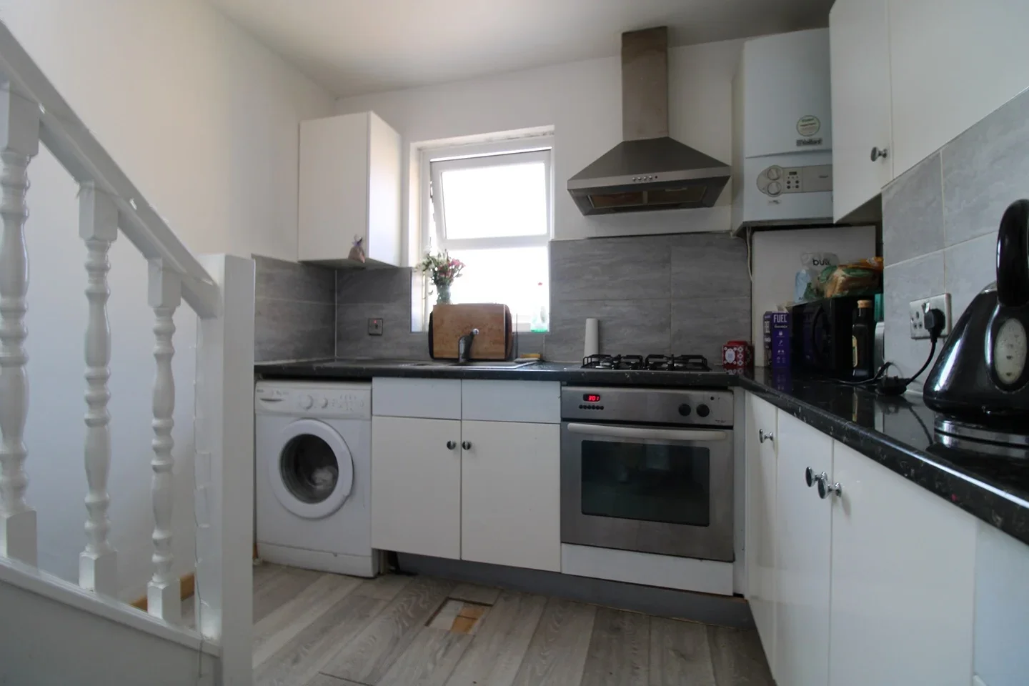 Flat Arthur Road in Greater London