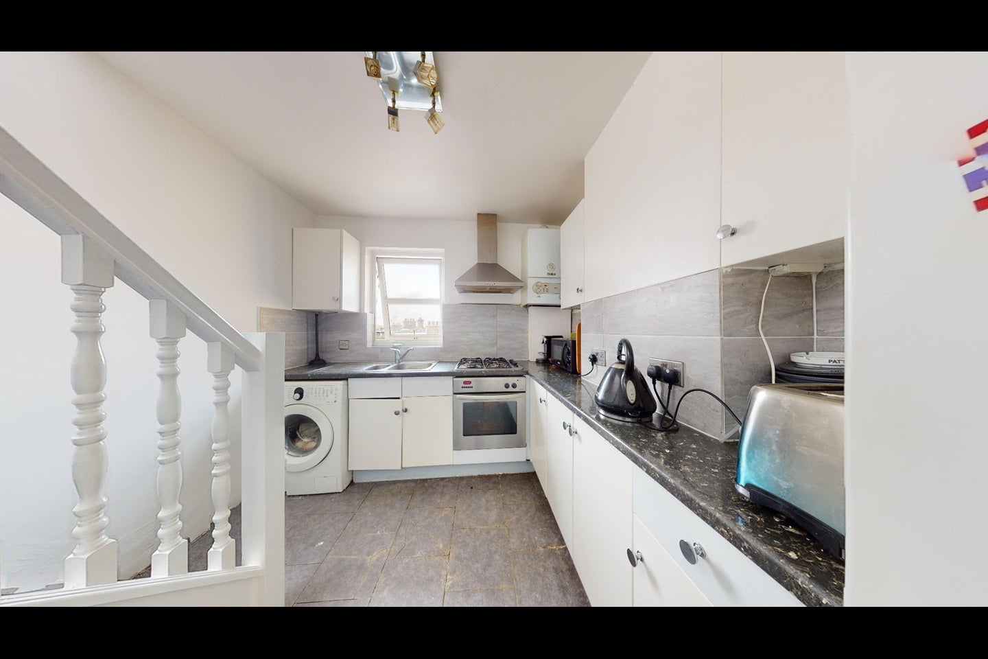 Flat Arthur Road in Greater London