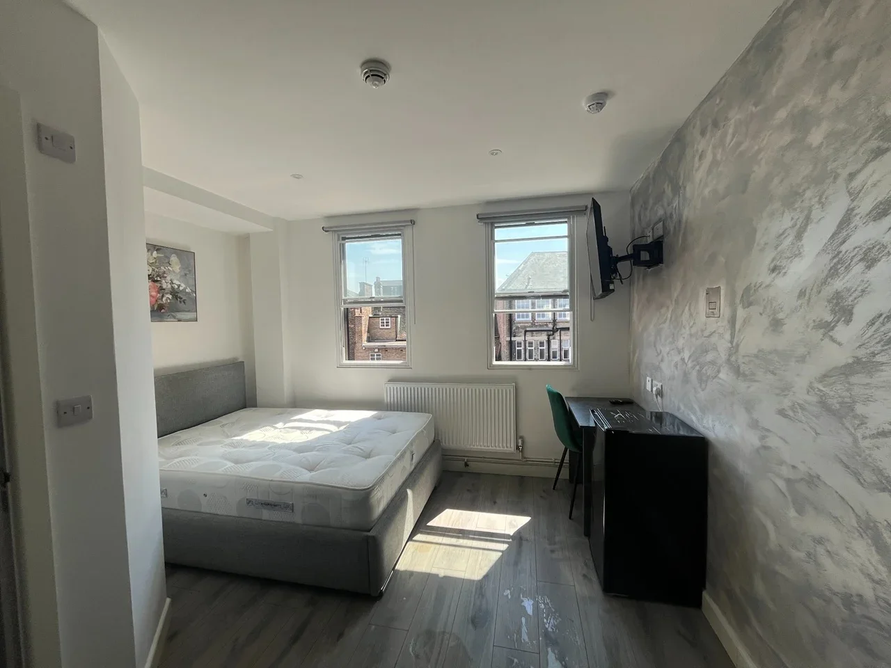 Room Priestgate in Peterborough