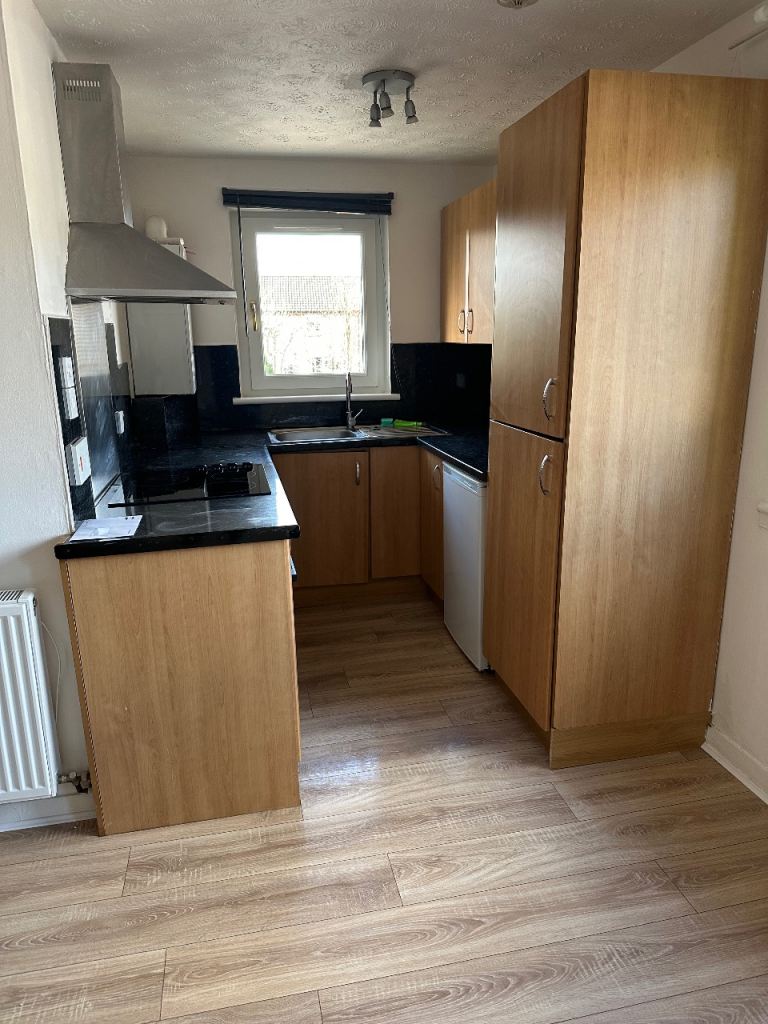 Flat Thurston Place in Livingston
