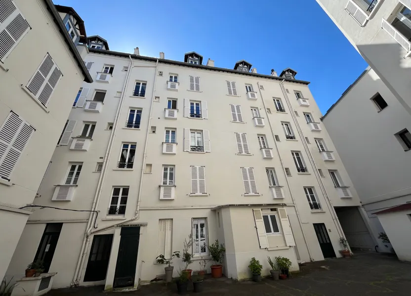 Flat Rue Pasteur in Nogent-sur-Marne