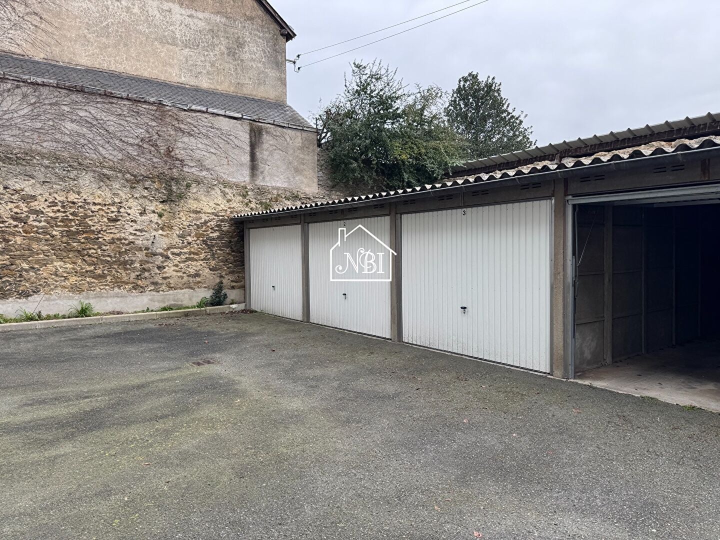 Flat Rue Baclerie in Laval