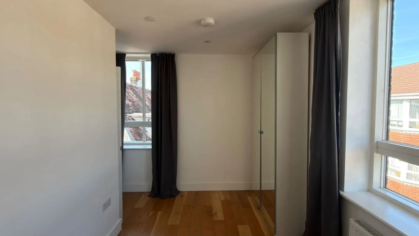 Flat Ashley Avenue in Epsom and Ewell