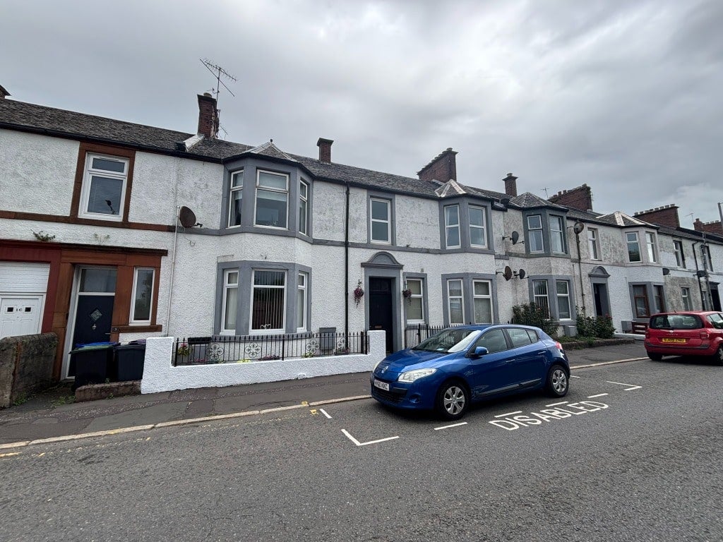 Flat McCall's Avenue in Ayr