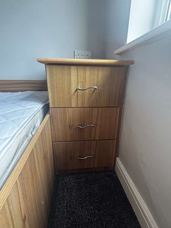 Room Richmond Avenue in Leeds