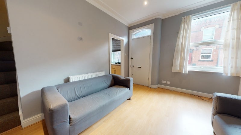 House Granby Grove in Leeds