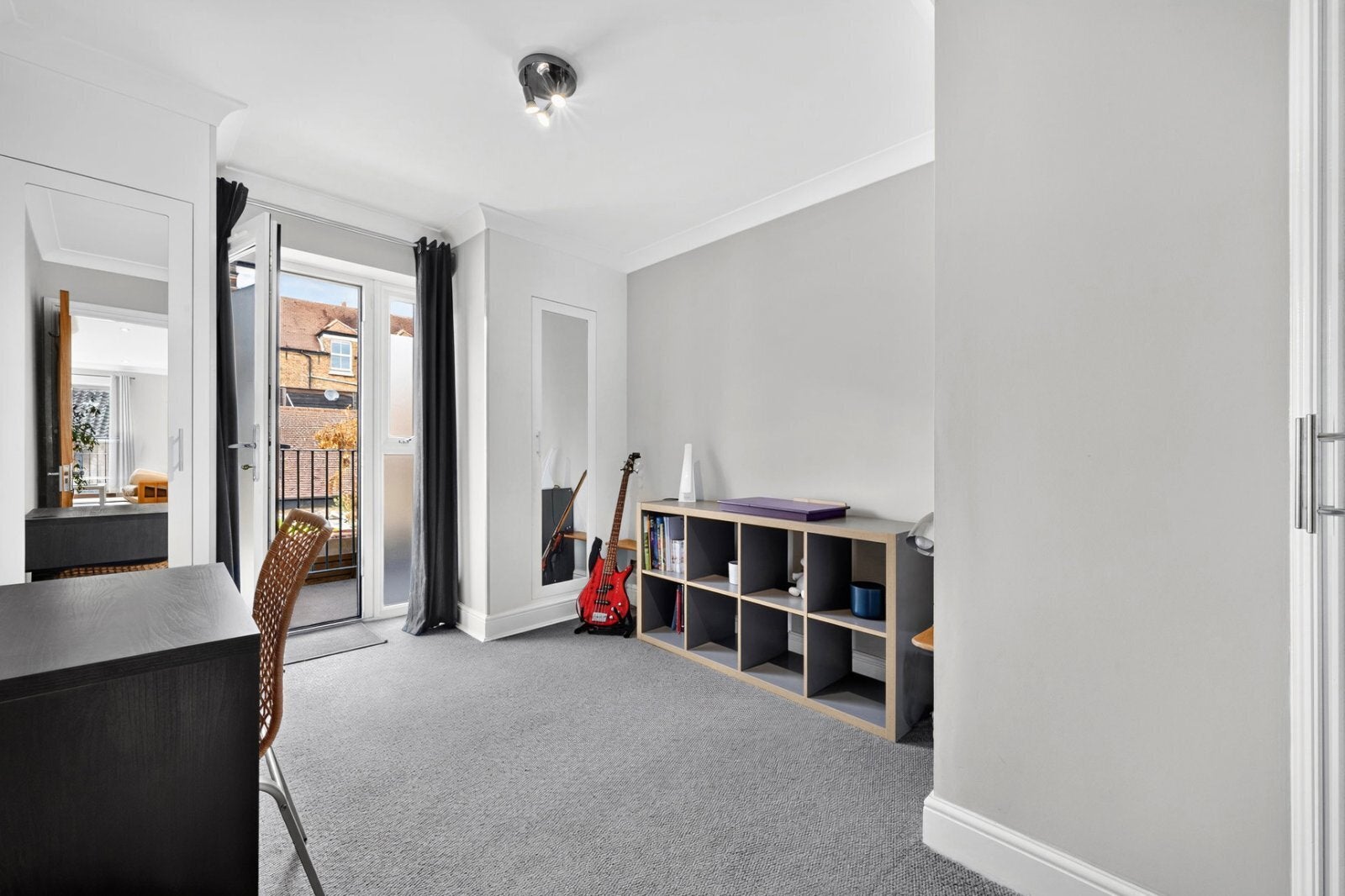 Flat Prince of Wales Terrace in Greater London