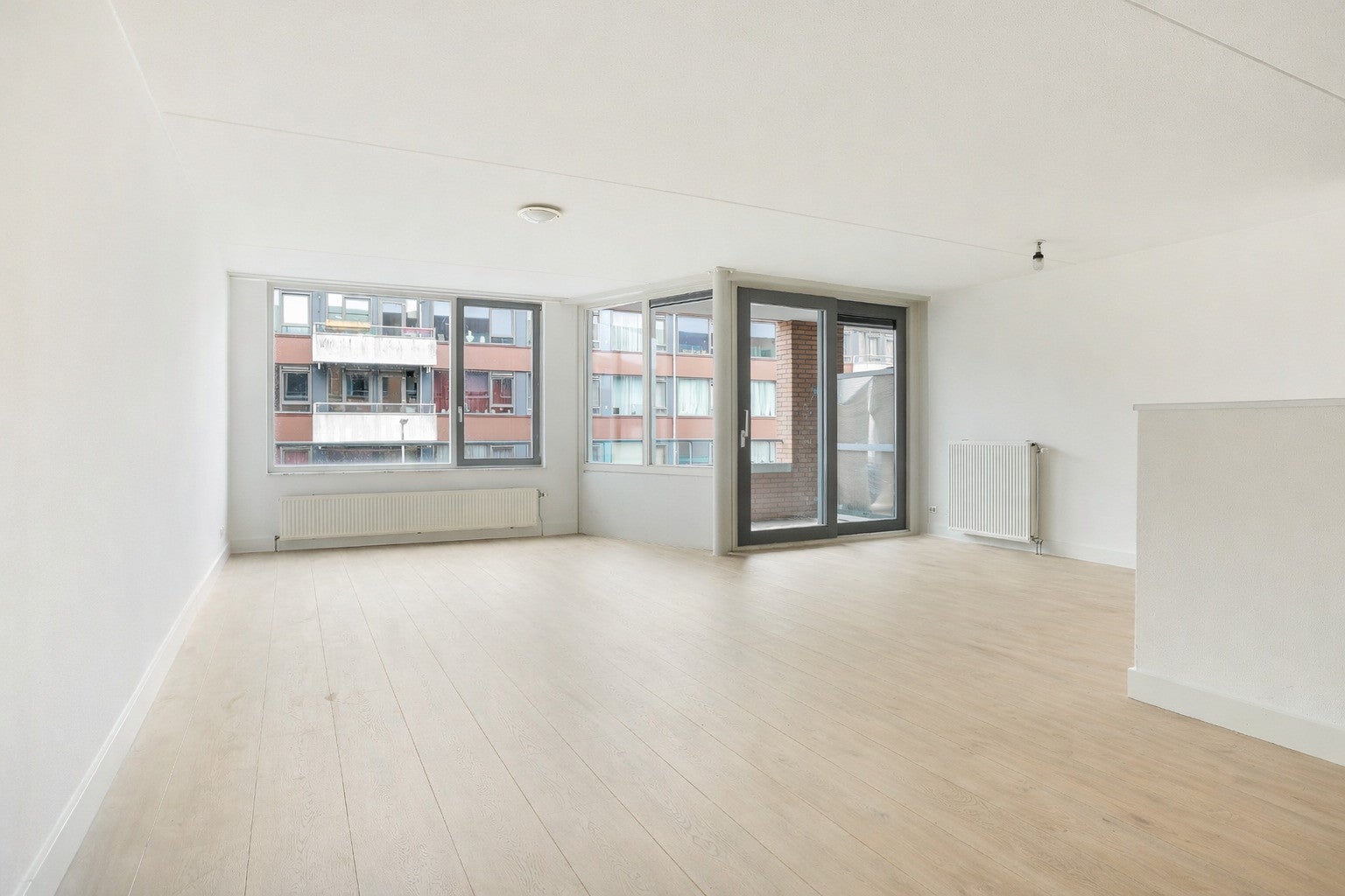Flat Oranjerivierdreef in Utrecht