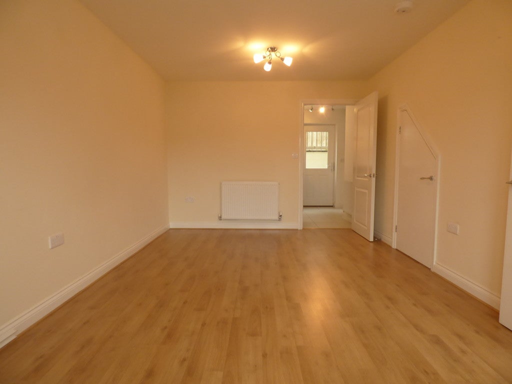 House Tudor Close in Teignbridge