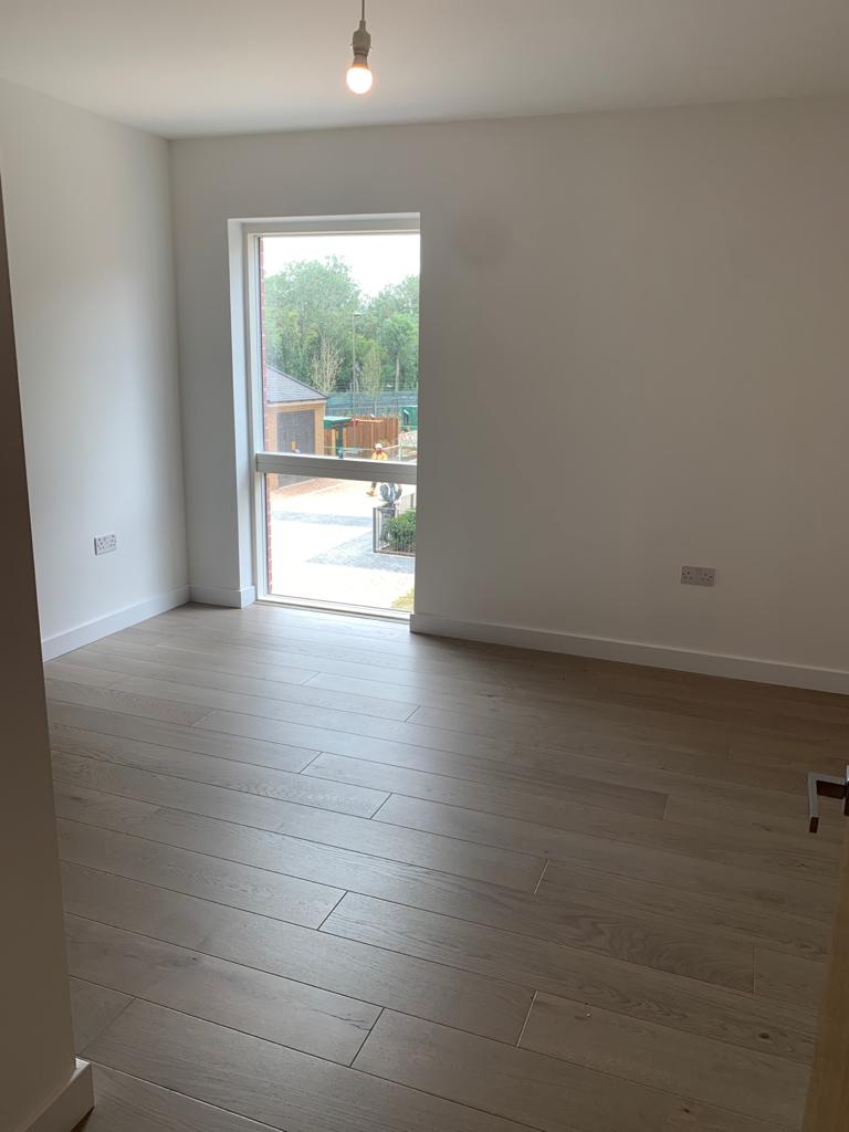 Flat Achill Close in Greater London
