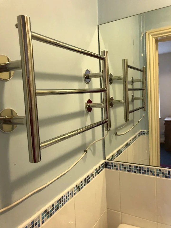 Room Poulton Street in Swindon