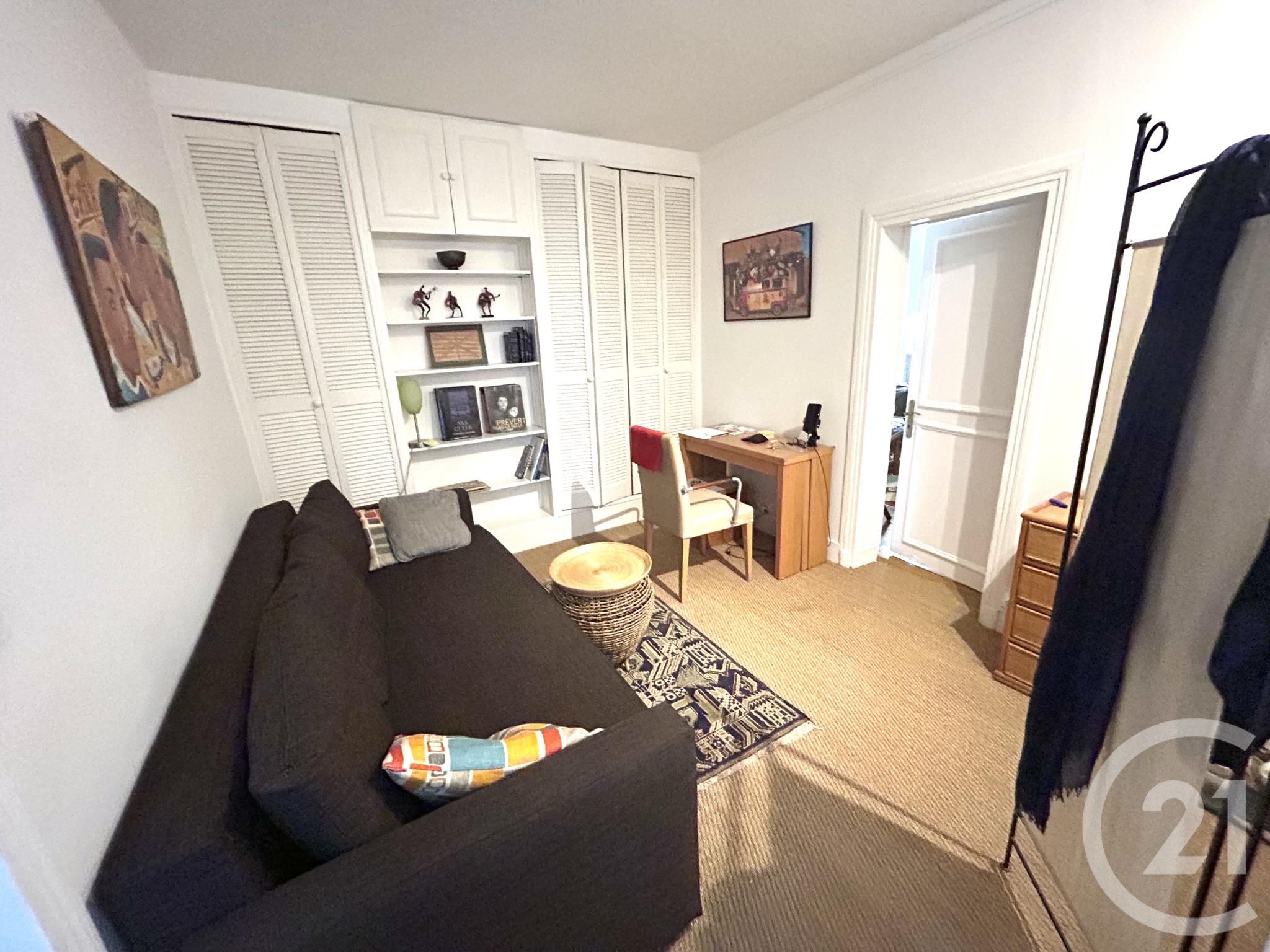 Appartement Rue des Poissonniers à Paris