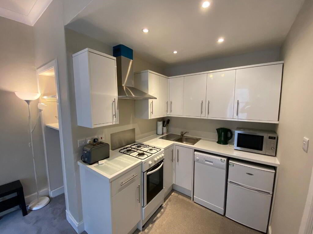 Flat New Mart Road in City of Edinburgh