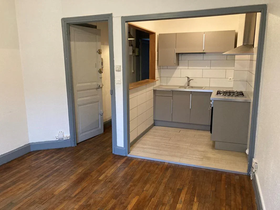 Flat Rue du Sergent Blandan in Nancy