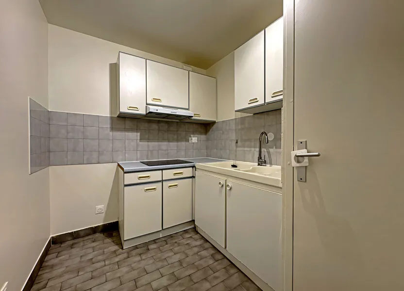 Flat Rue Alphonse Pécard in Gif-sur-Yvette