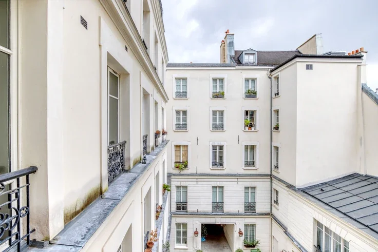 Flat Rue Pastourelle in Paris