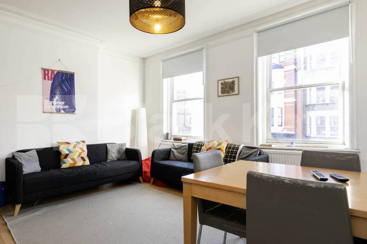 Flat Iverson Road in Greater London