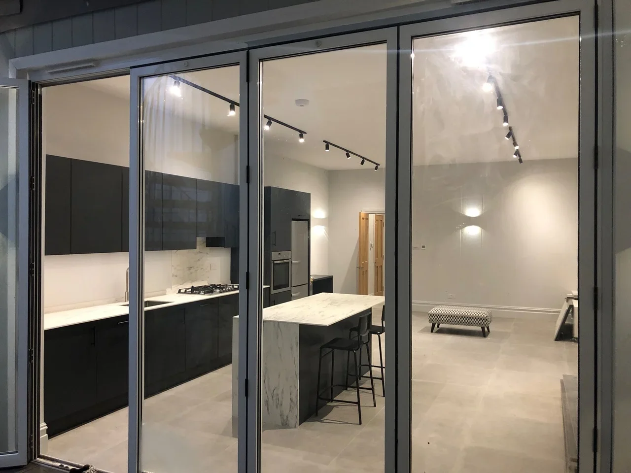 Flat Clarendon Drive in Greater London