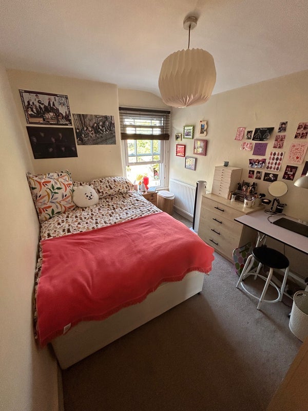 Room Oliphant Street in City of Westminster