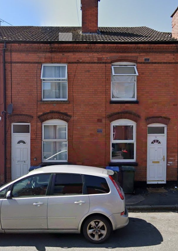 Flat Highfield Road in Coventry