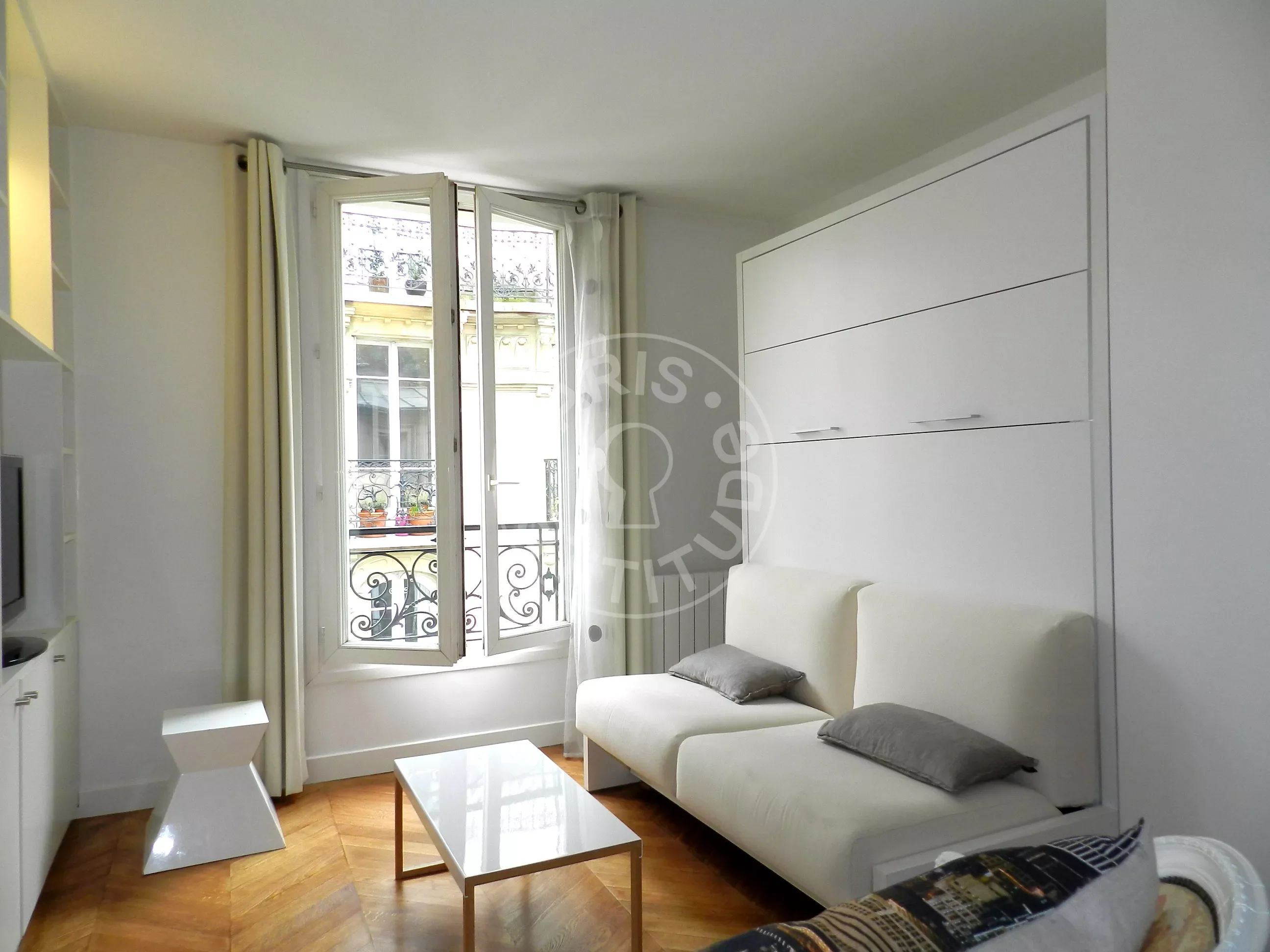 Appartement Rue de l'Étoile à Paris