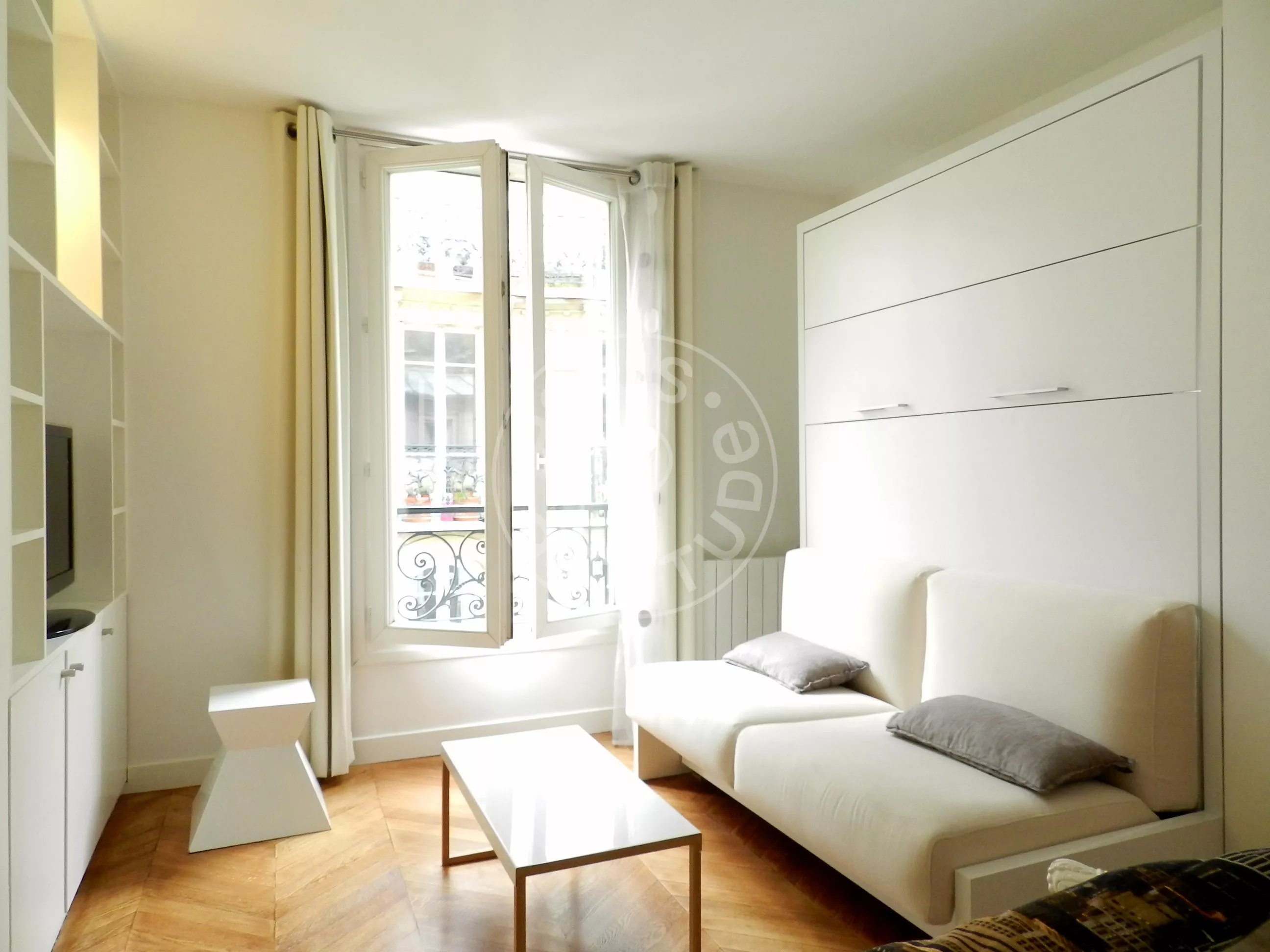 Appartement Rue de l'Étoile à Paris