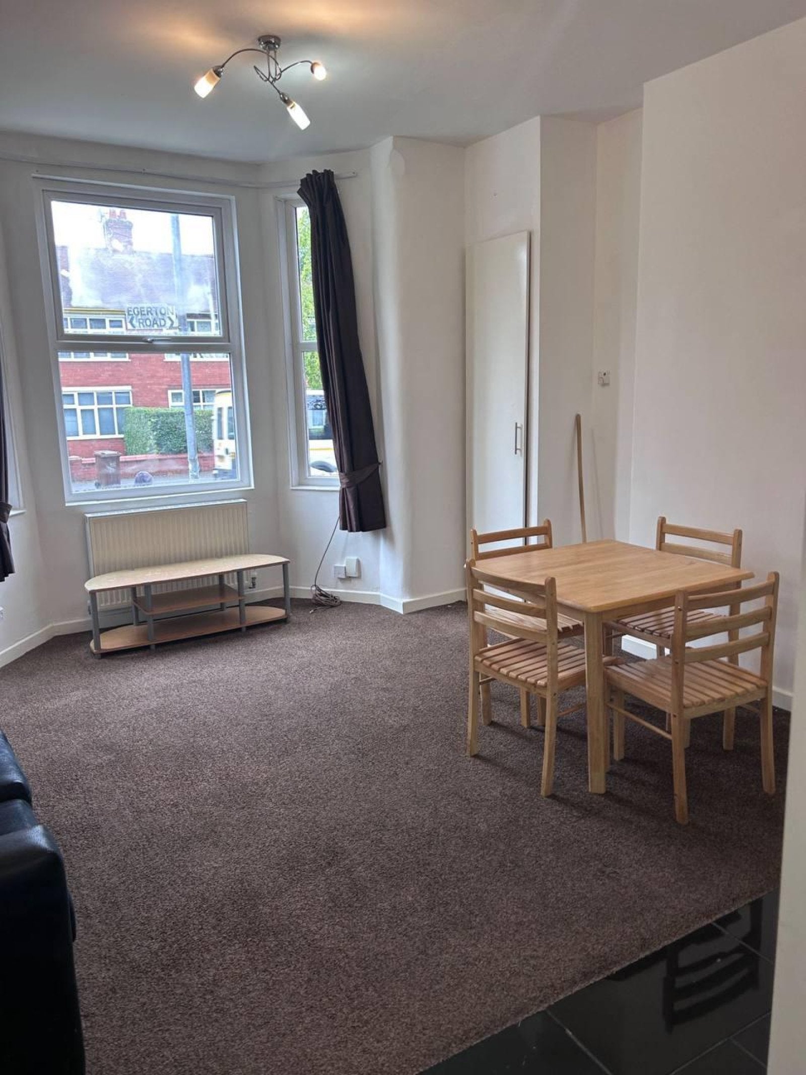Flat Derby Road in Manchester