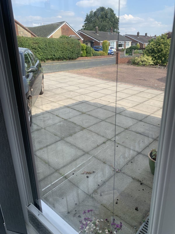 Room Broadstone Road in Bolton