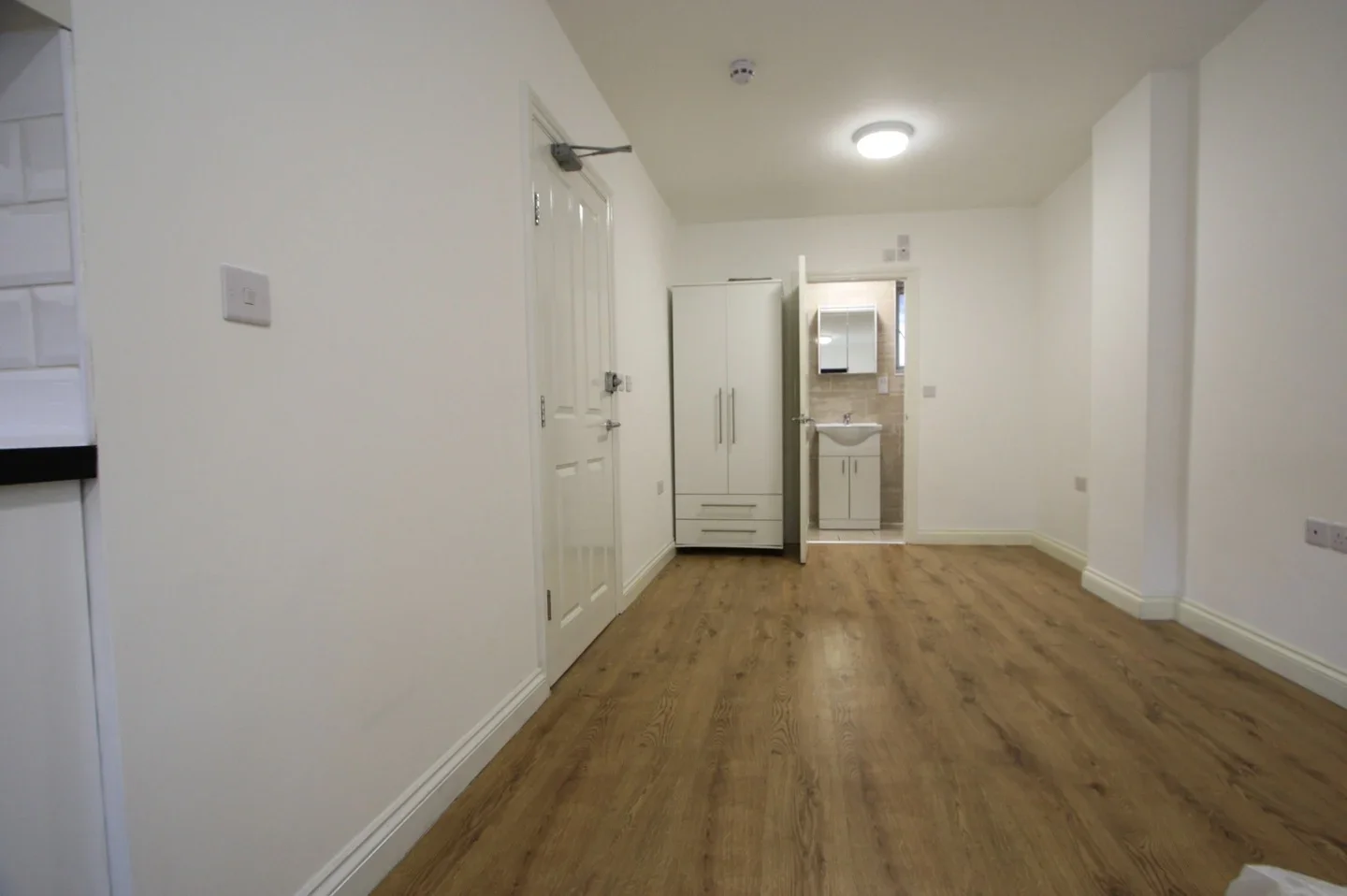 Flat Walworth Place in Greater London