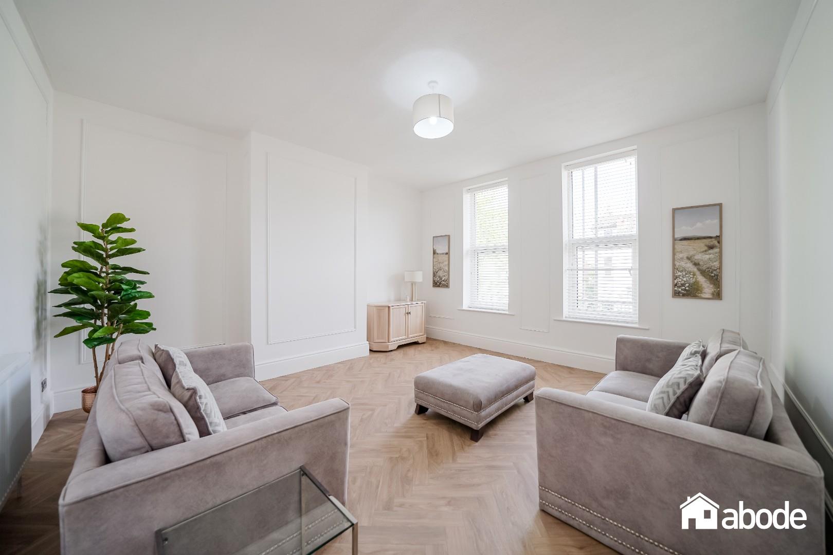 Flat Courtenay Road in Liverpool