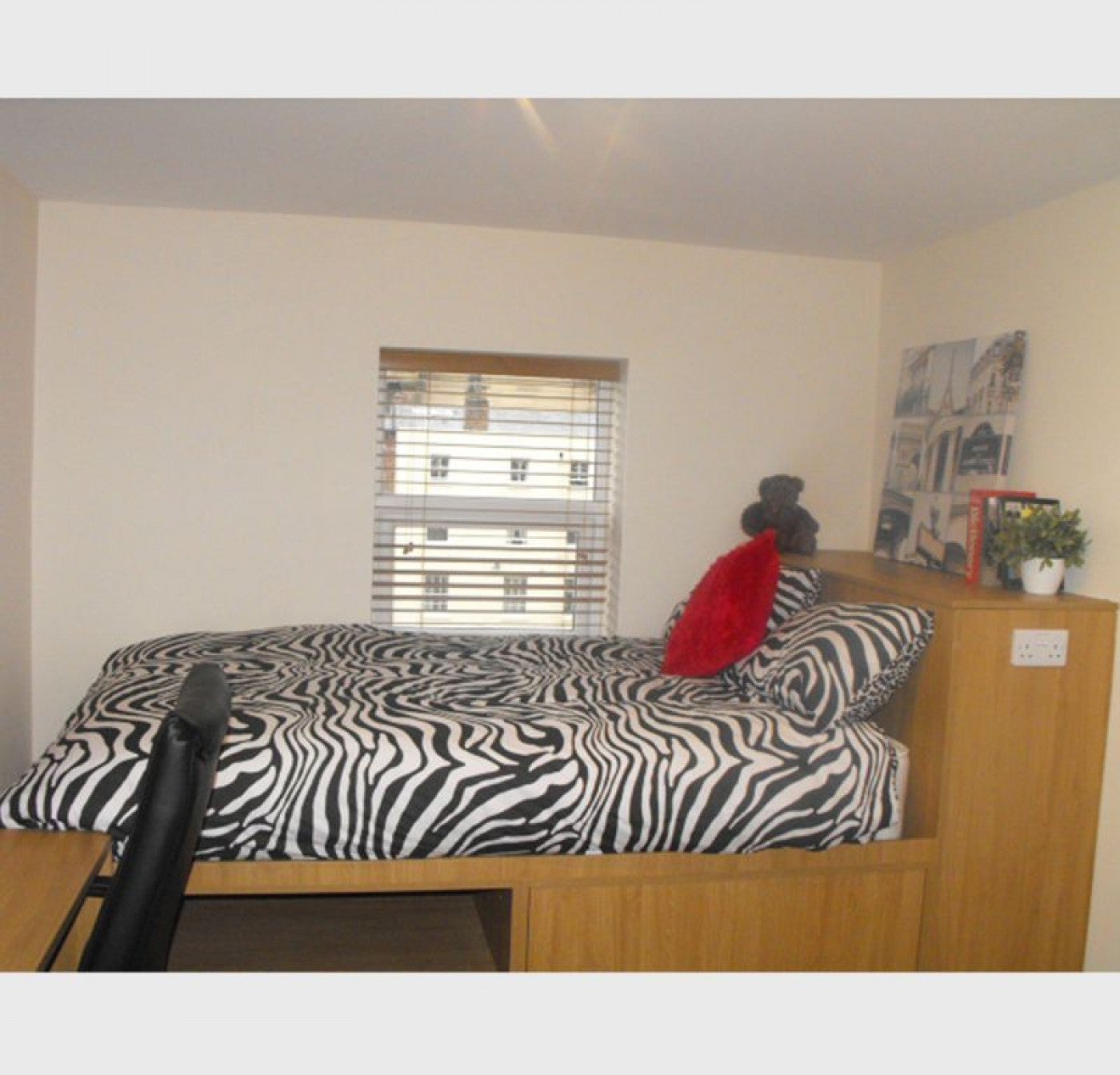 Flat Tithebarn Street in Preston