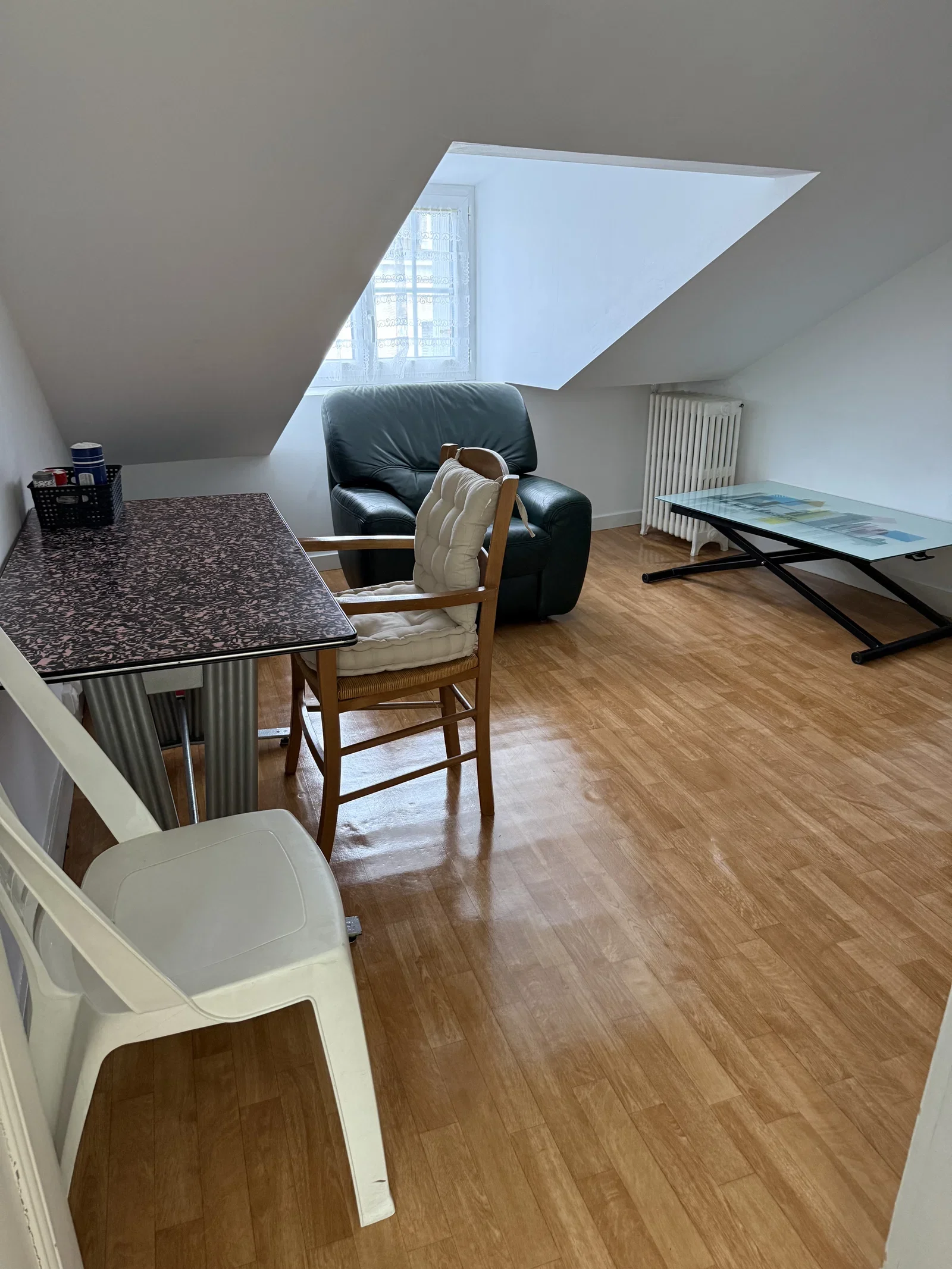 Chambre Rue Lamartine à Châteauroux