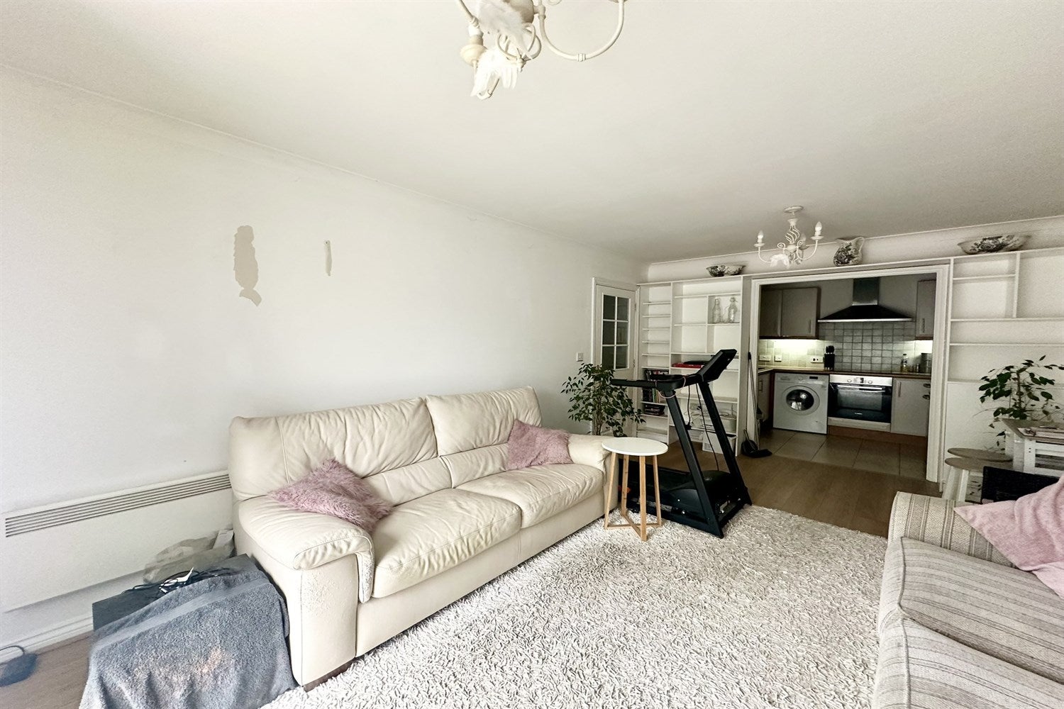 Flat Daux Road in Billingshurst