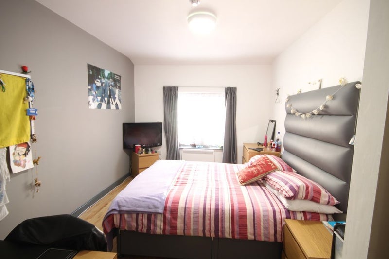 Room Seel Street in Liverpool