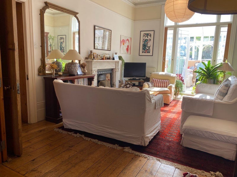 Room Breakspears Road in Greater London