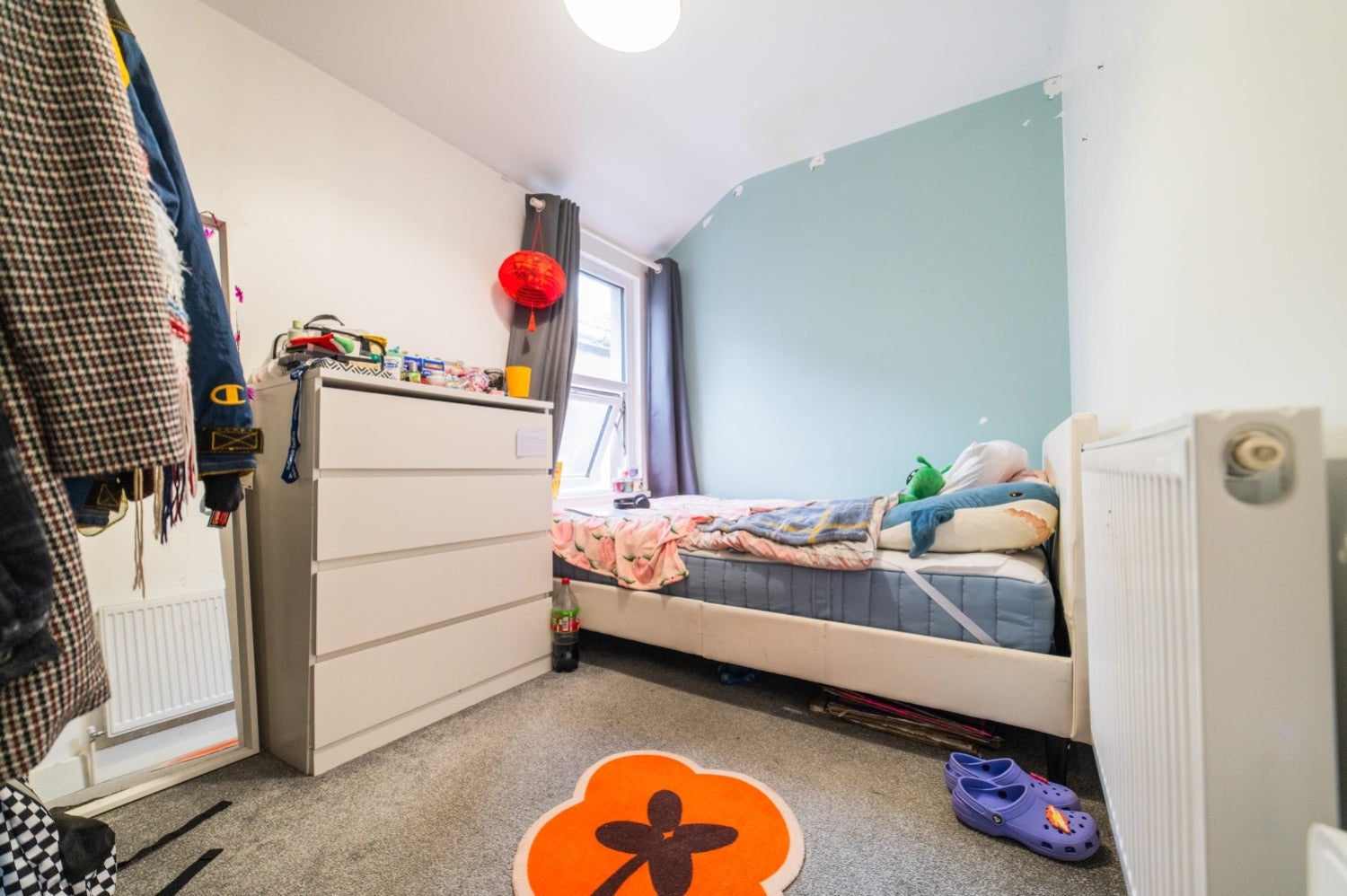 Room Railway Street in Cardiff