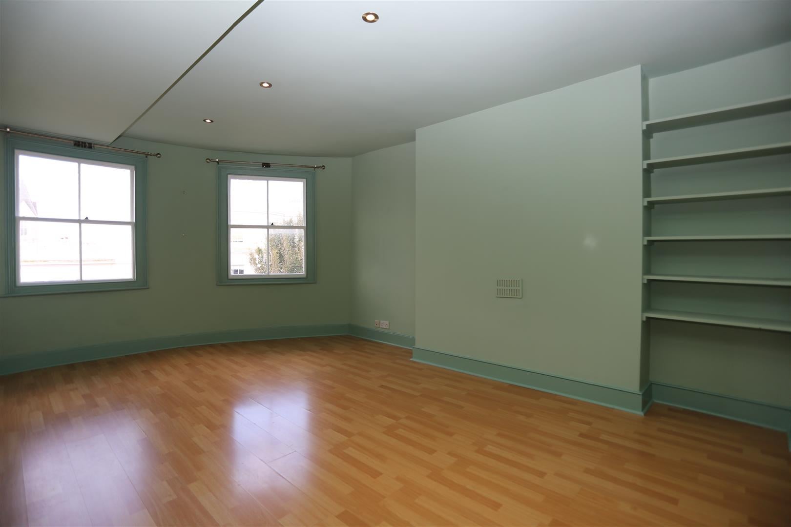 Flat Lansdowne Place in Hove