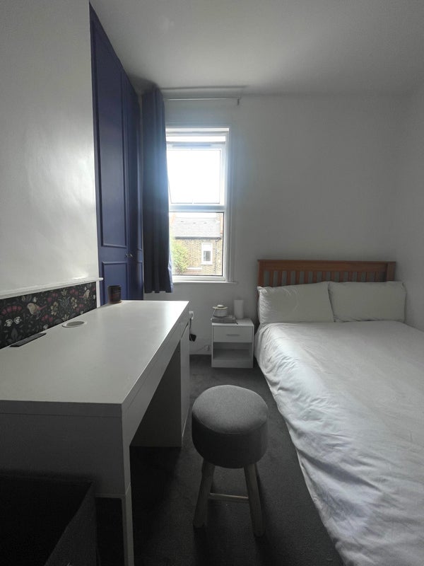 Room Bryant Street in Greater London