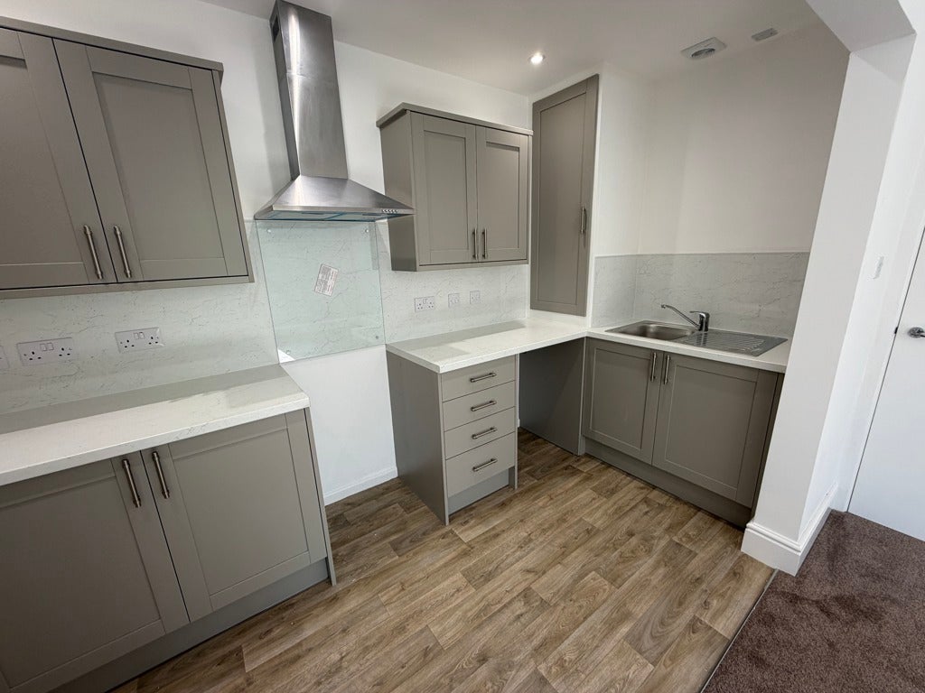 Flat Wakefield Road in Kirklees