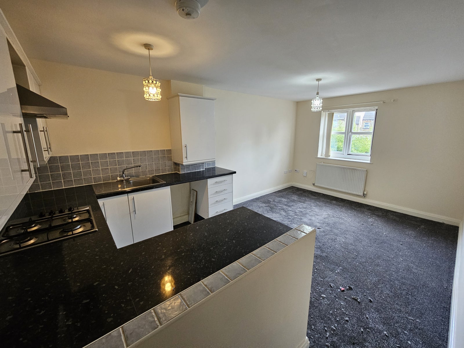 Flat Halifax Road in Kirklees