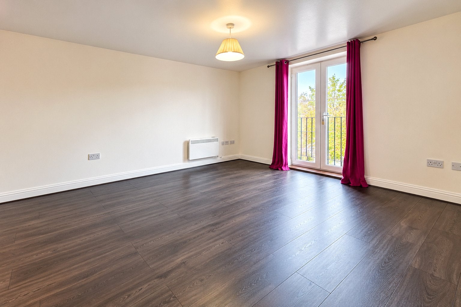 Flat Tudor Way in Woking