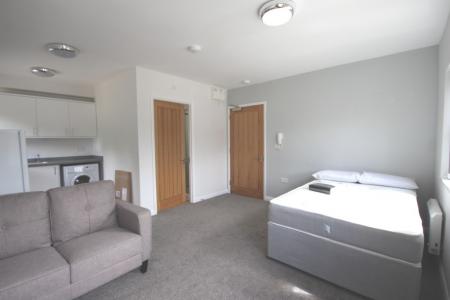Room Duncan Close in Northampton