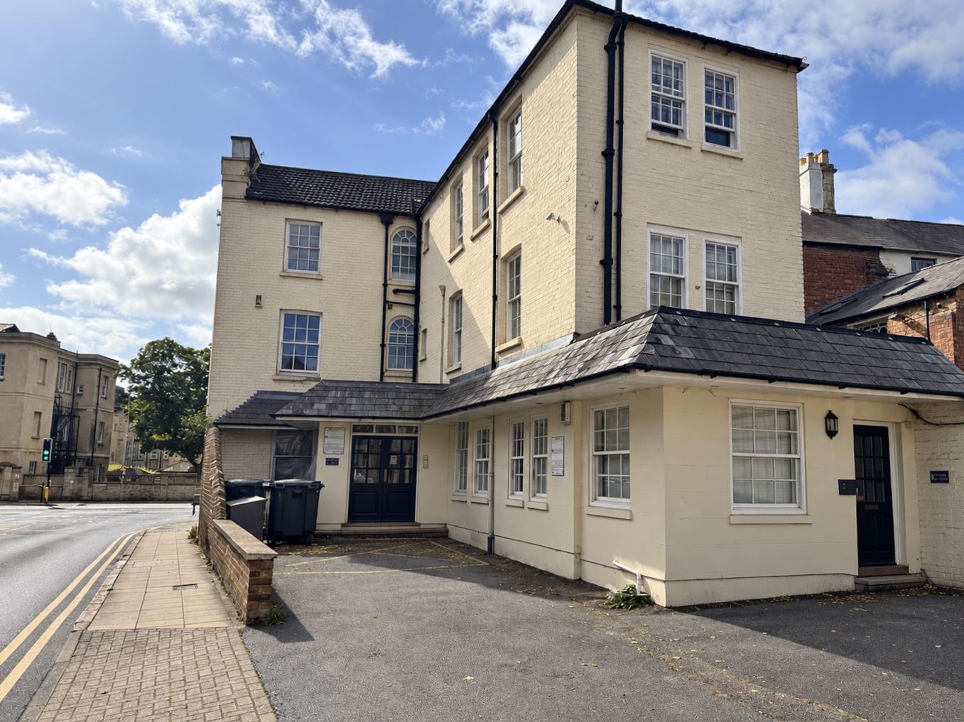 Room St Giles Street in Northampton