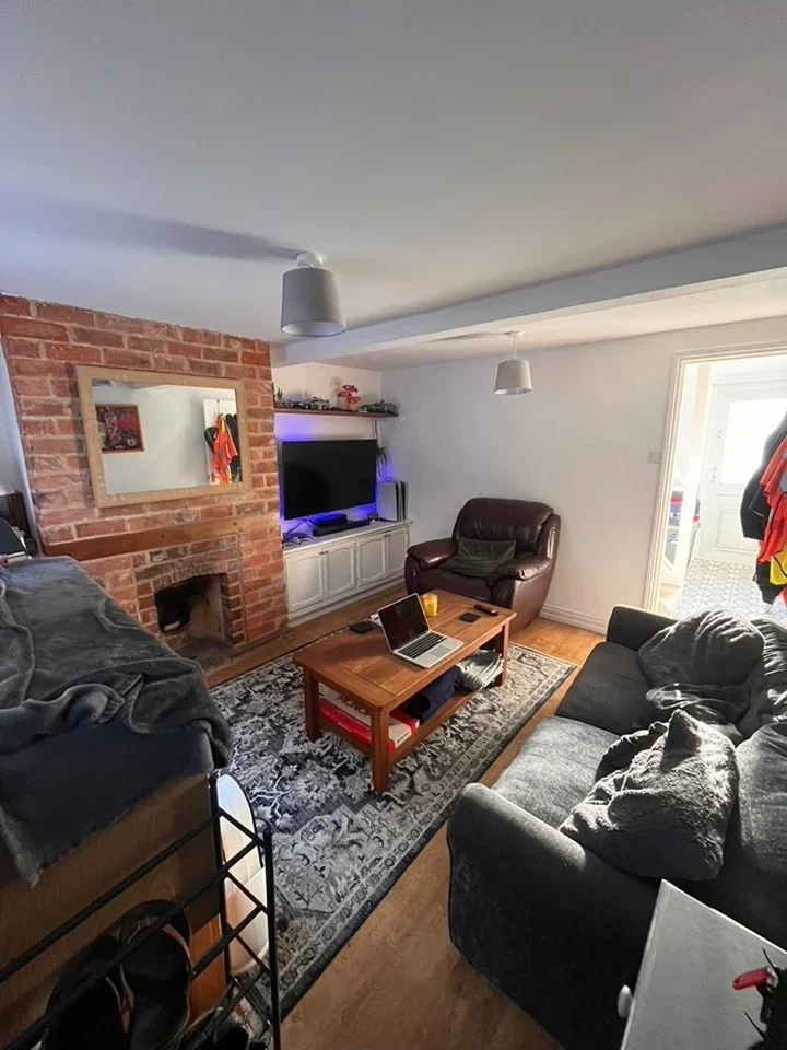 Room White Hart Street in Cheltenham