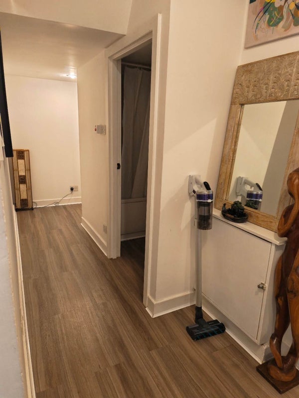 Room Virginia Street in Glasgow