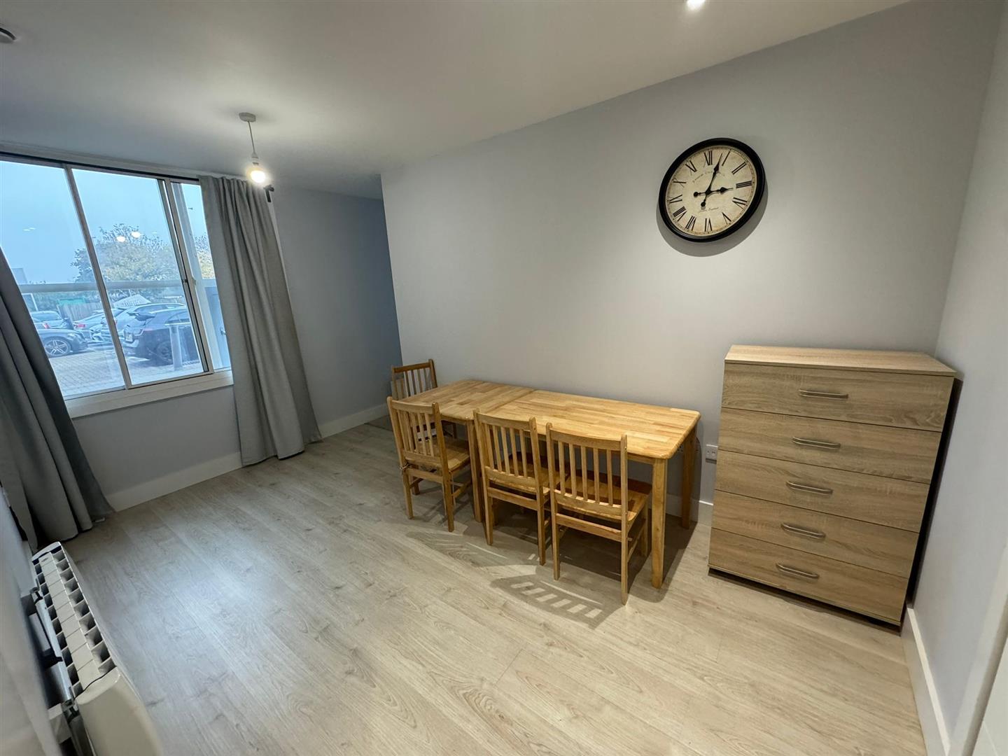 Flat Nobel Drive in Greater London
