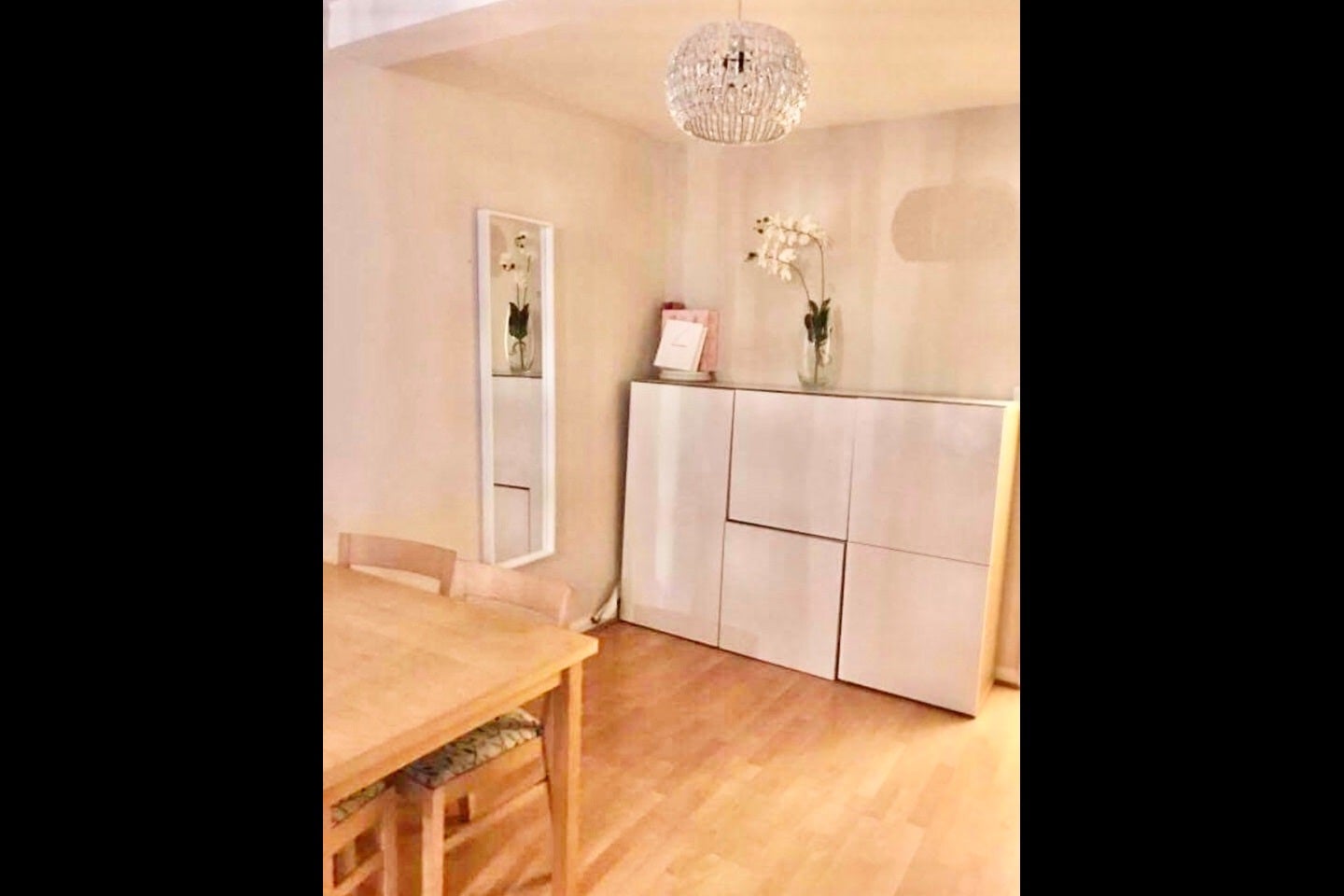 Flat Radipole Road in Greater London