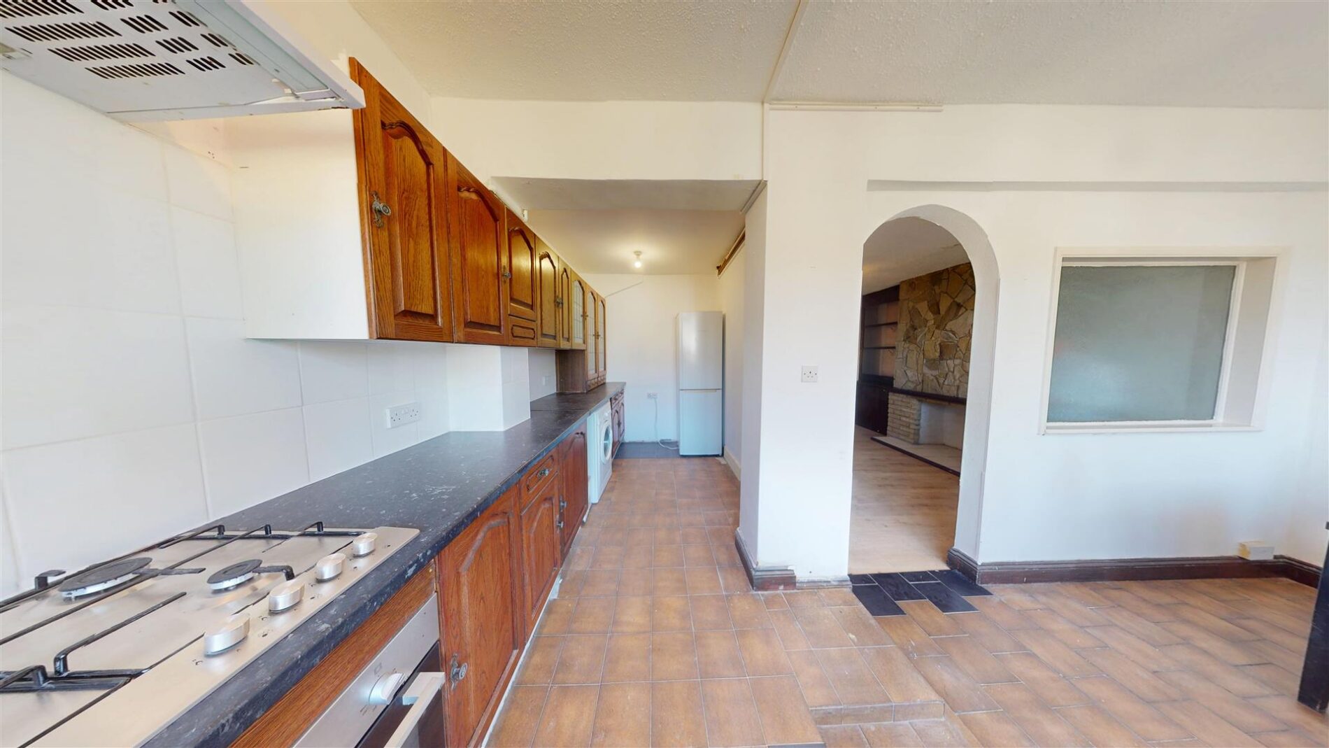 Room Manor Way in Greater London